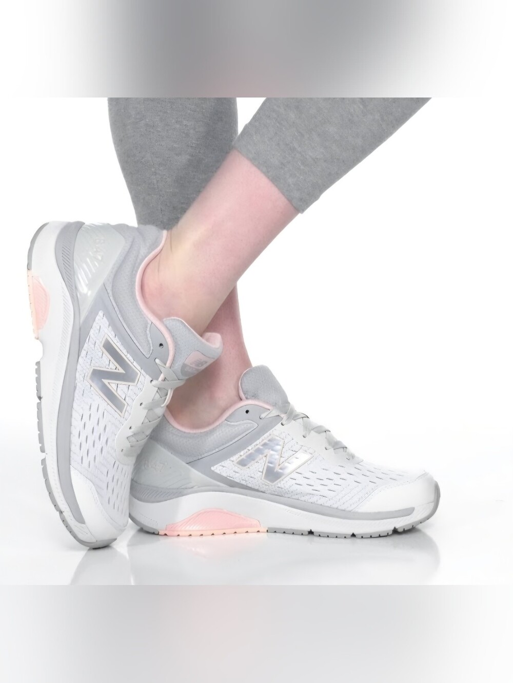 New Balance 847 Sneaker Women’s Size 11 Light Gray Athletic Walking Shoe Running